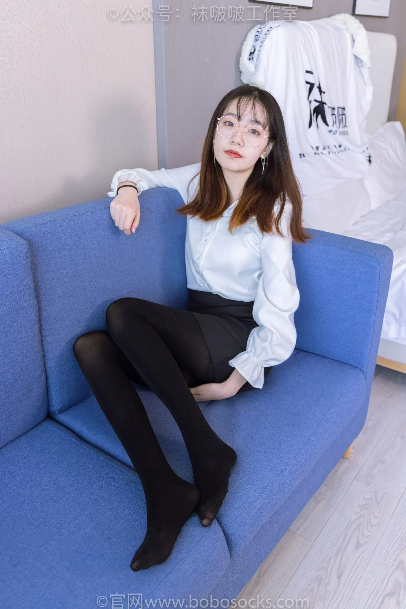 [BoBoSocks袜啵啵]NO.090 小甜豆-高跟鞋、厚黑丝 [140P]插图8